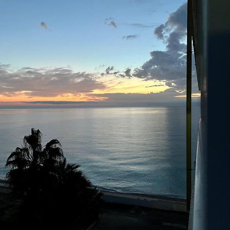*Blue Sea Studio Altea * At The Beach 外观 照片